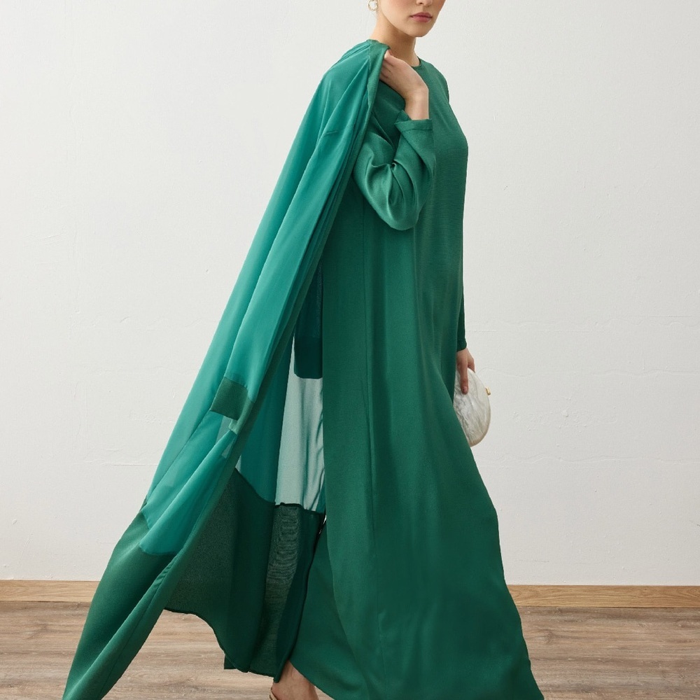 Emerald Green abaya - Picture 2 of 3